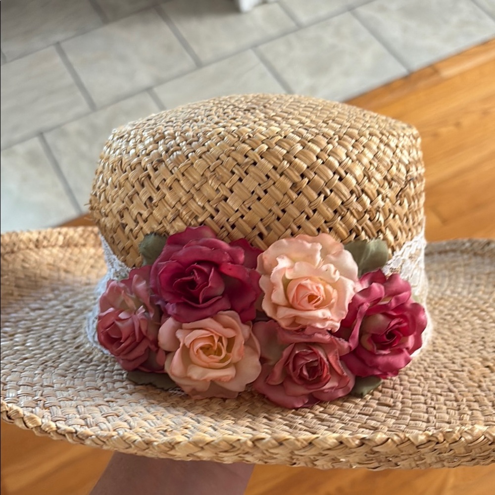 Floral Straw Hat with Pink Roses